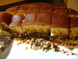 Martabak Manis Cokelat Keju: Lezatnya Cokelat Lumer yang Berpadu dengan Gurihnya Keju